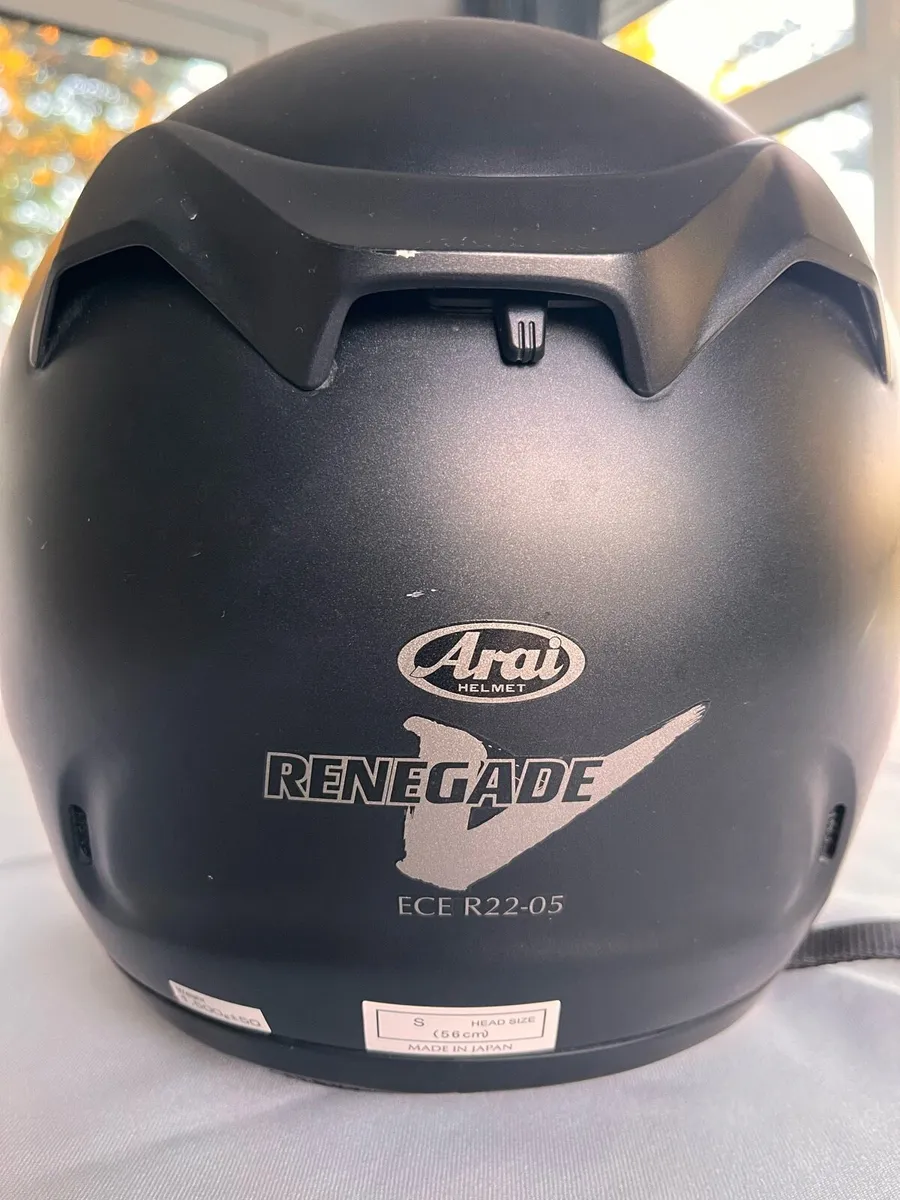 Arai Renegade Helmet - Image 3