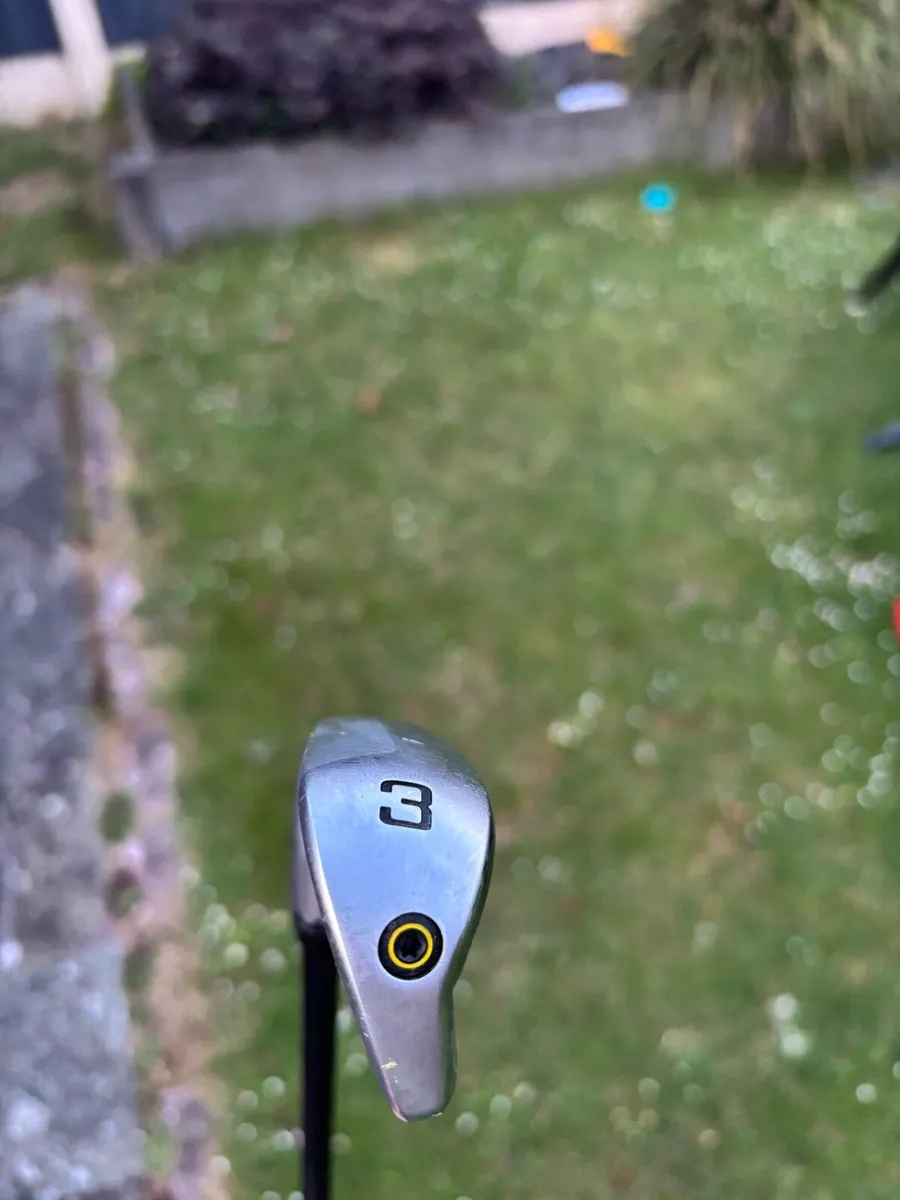 Cobra King Utility 3 iron - Image 2