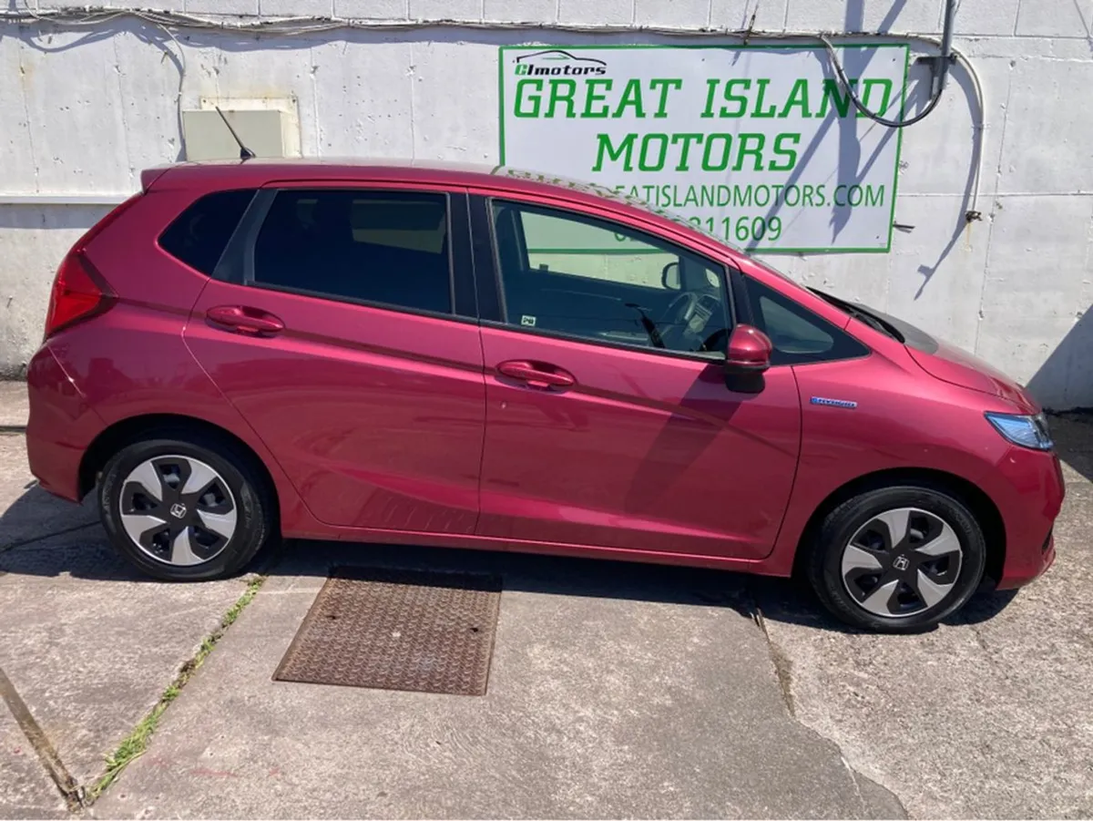 Honda Fit Daa-gp5 - Image 2