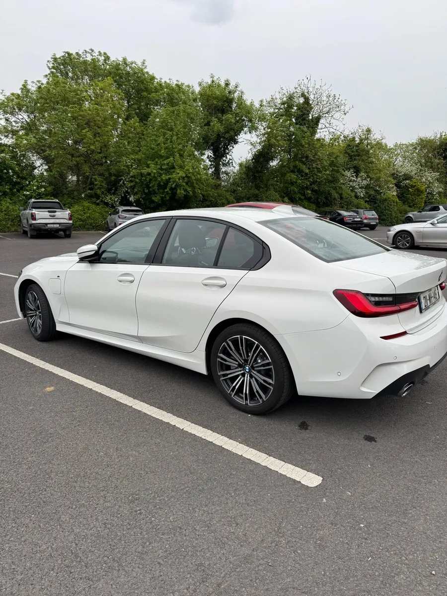 2021 BMW 330e M Sport (New NCT) - Image 2