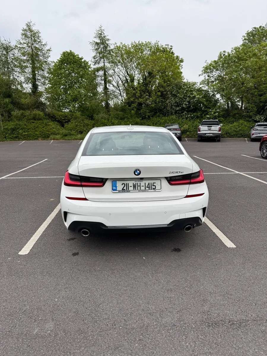 2021 BMW 330e M Sport (New NCT) - Image 3