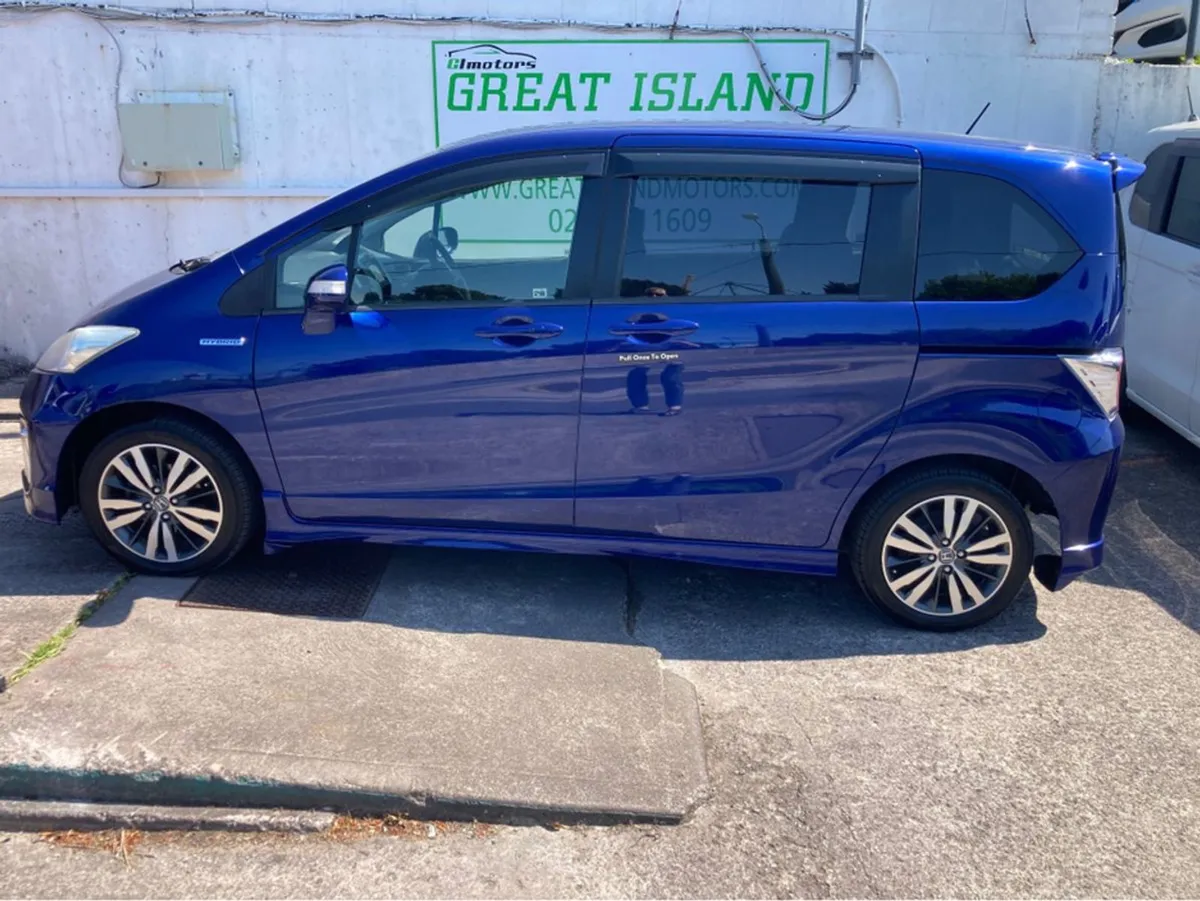 Honda Freed Daa-gp3 7 Seats 5DR Auto - Image 2