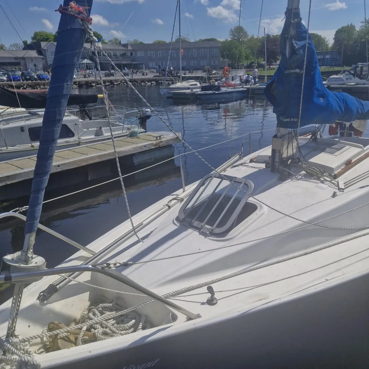 Jaguar 21 sailboat - Image 1