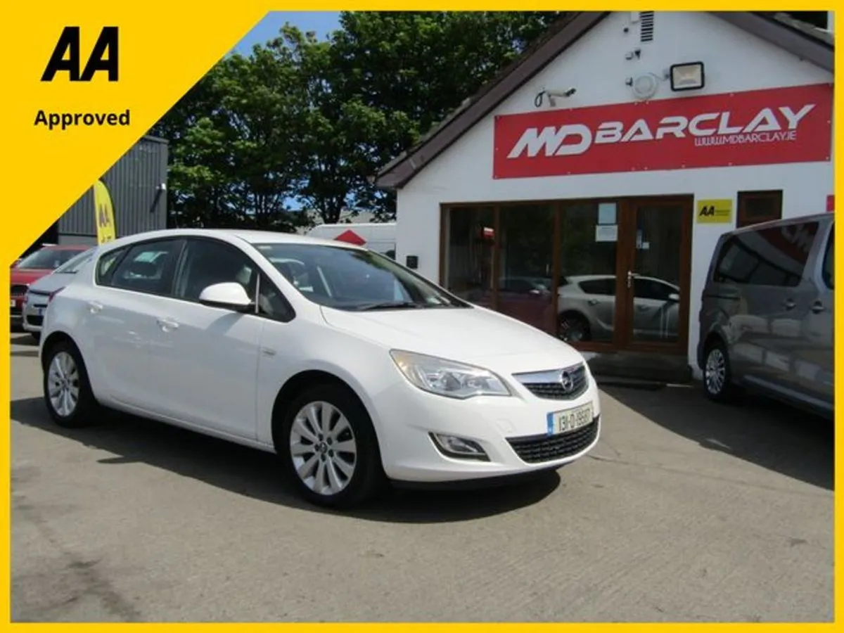 Opel Astra SC 1.4i 100PS 4DR - Image 1