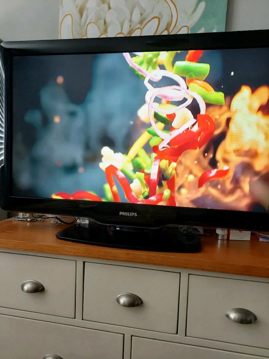 Philips 40inch tv - Image 4