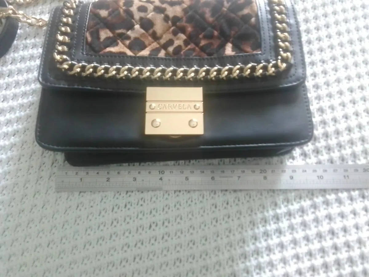 Carvela black & leopard crossbody chain bag as new - Image 2
