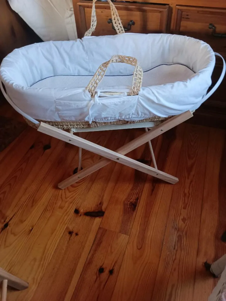 Baby cradle as good as New - Image 1