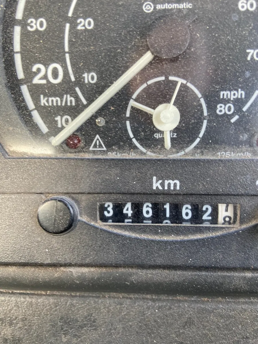 Iveco 100e18 - Image 3