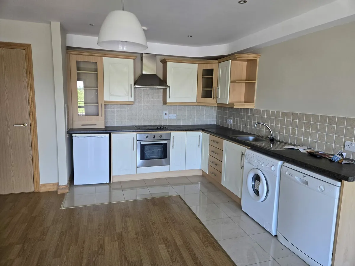 Kitchen - Image 1