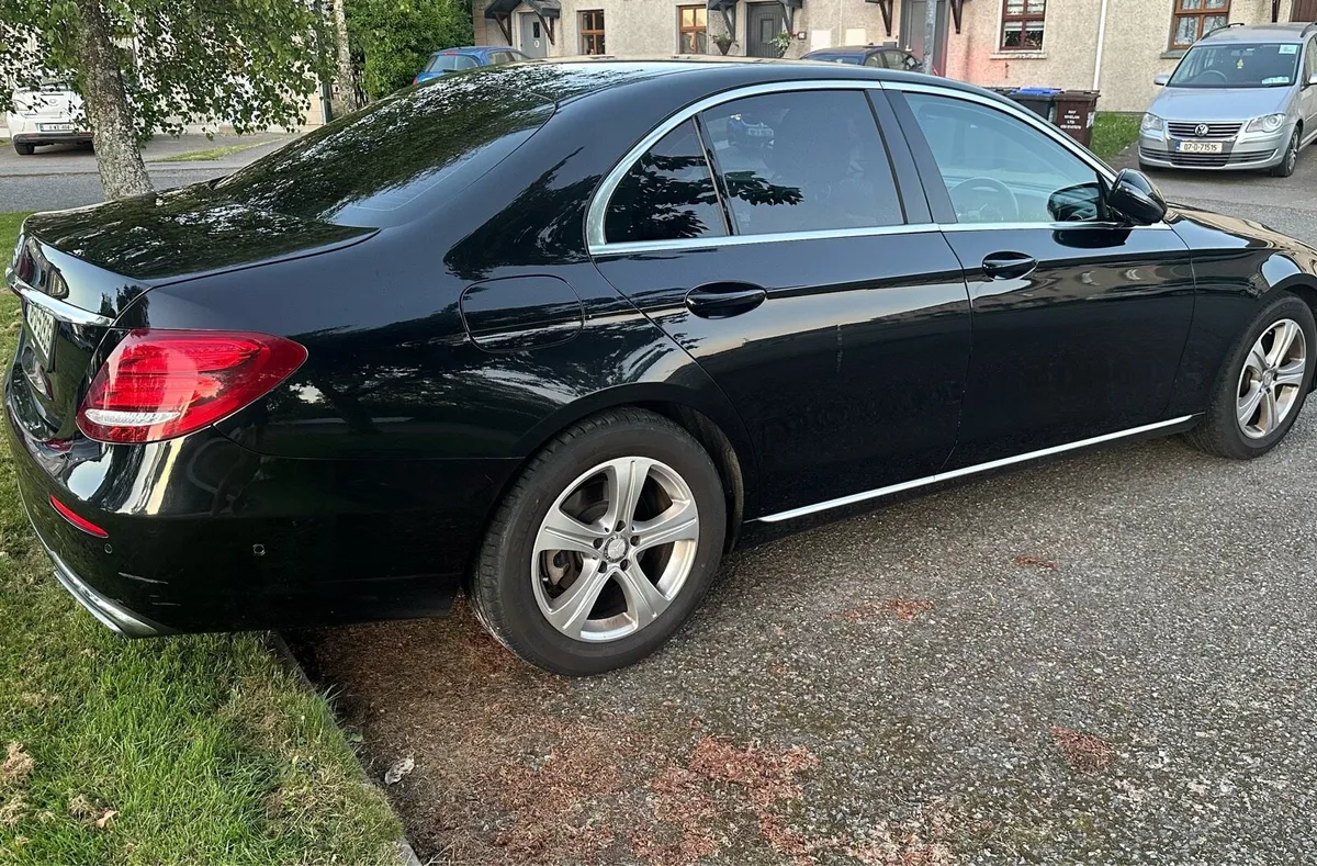 MERCEDES E CLASS 2016 NEW SHAPE - Image 4