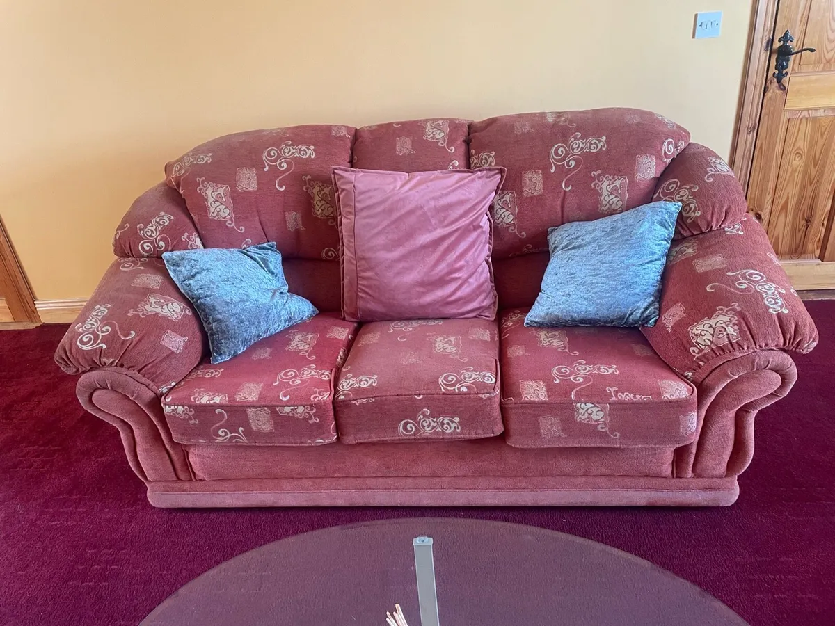 Suite of furniture - Image 2