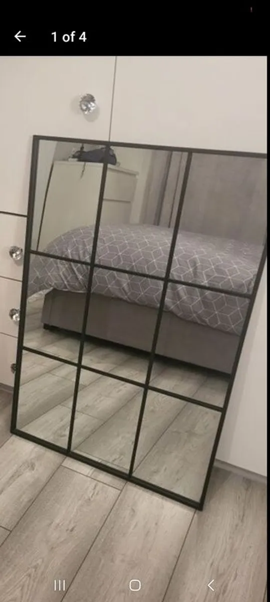 mirror