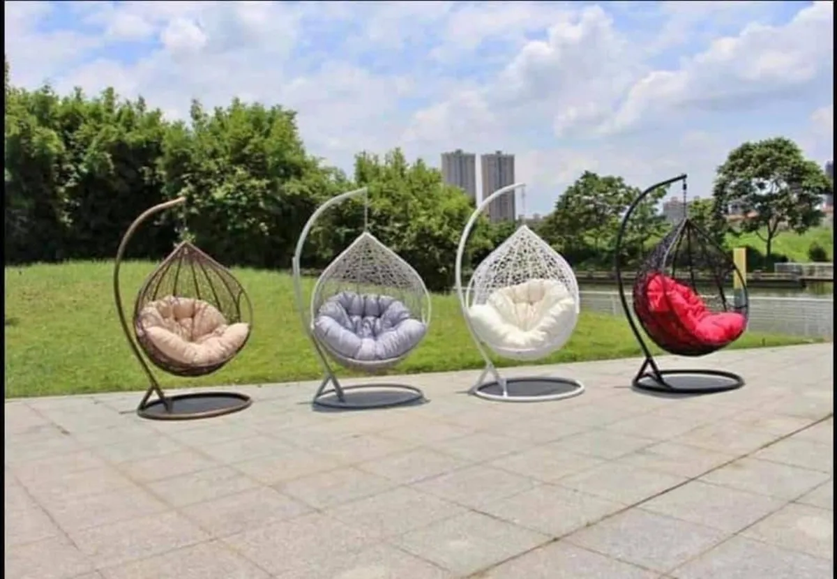 NEW RATTAN HANGING SWING EGG CHAIR - DELIVERY - Image 1