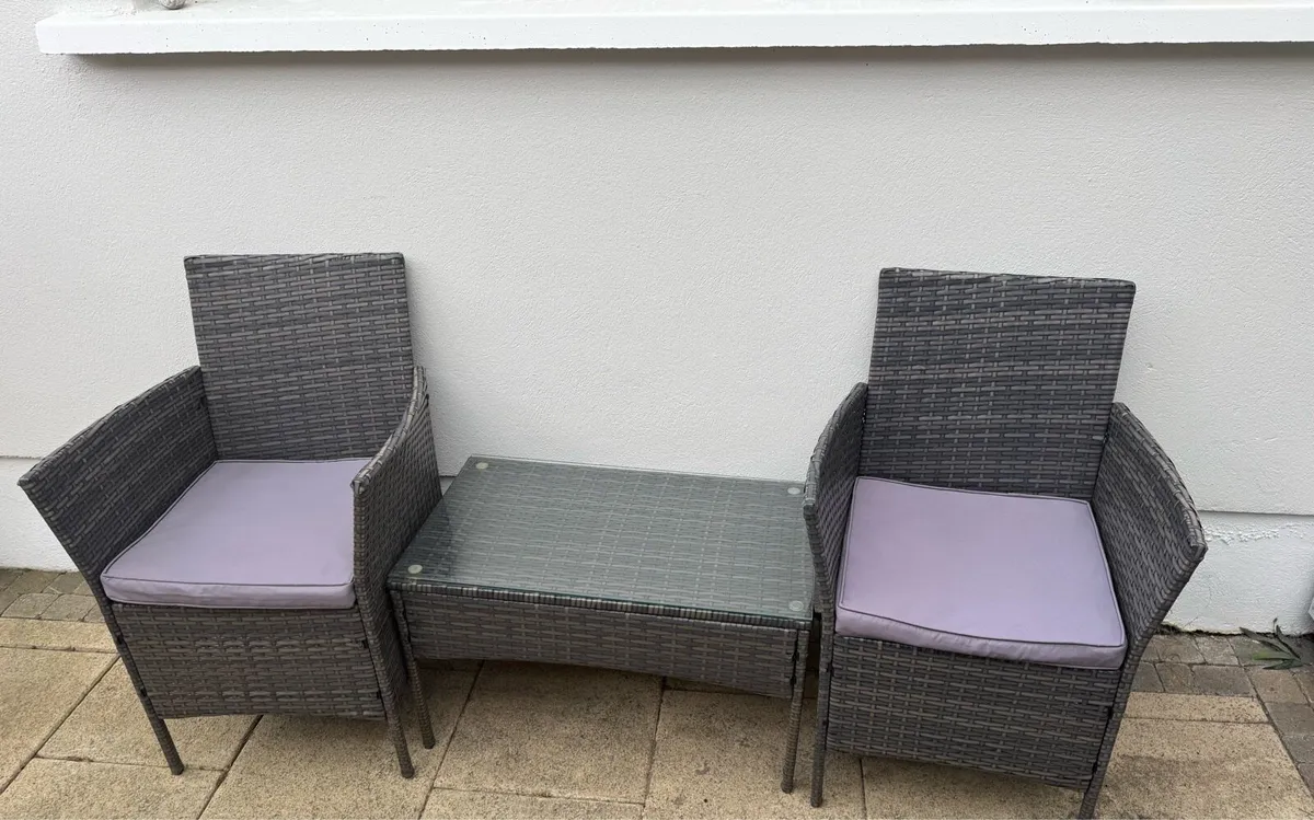 Garden Table and Chairs - Image 2