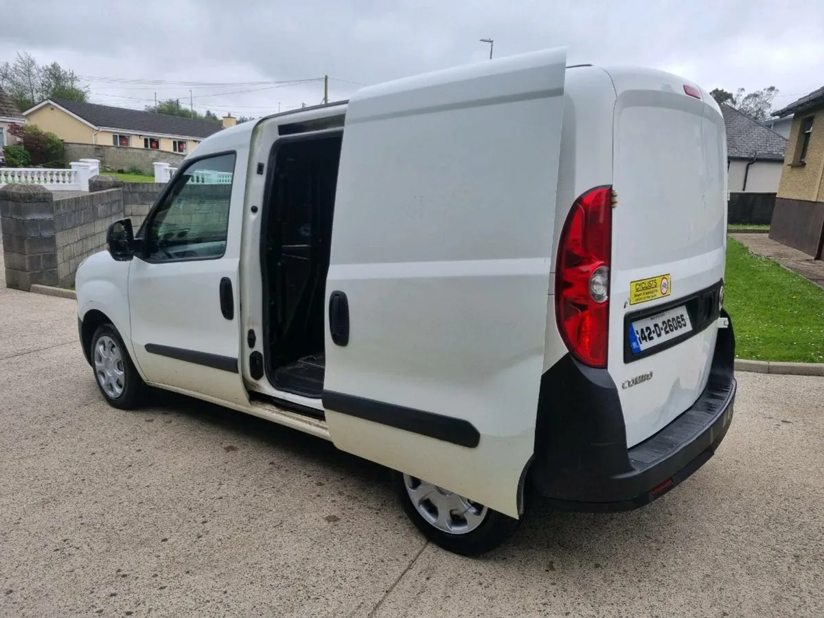 Opel combo van - Image 2