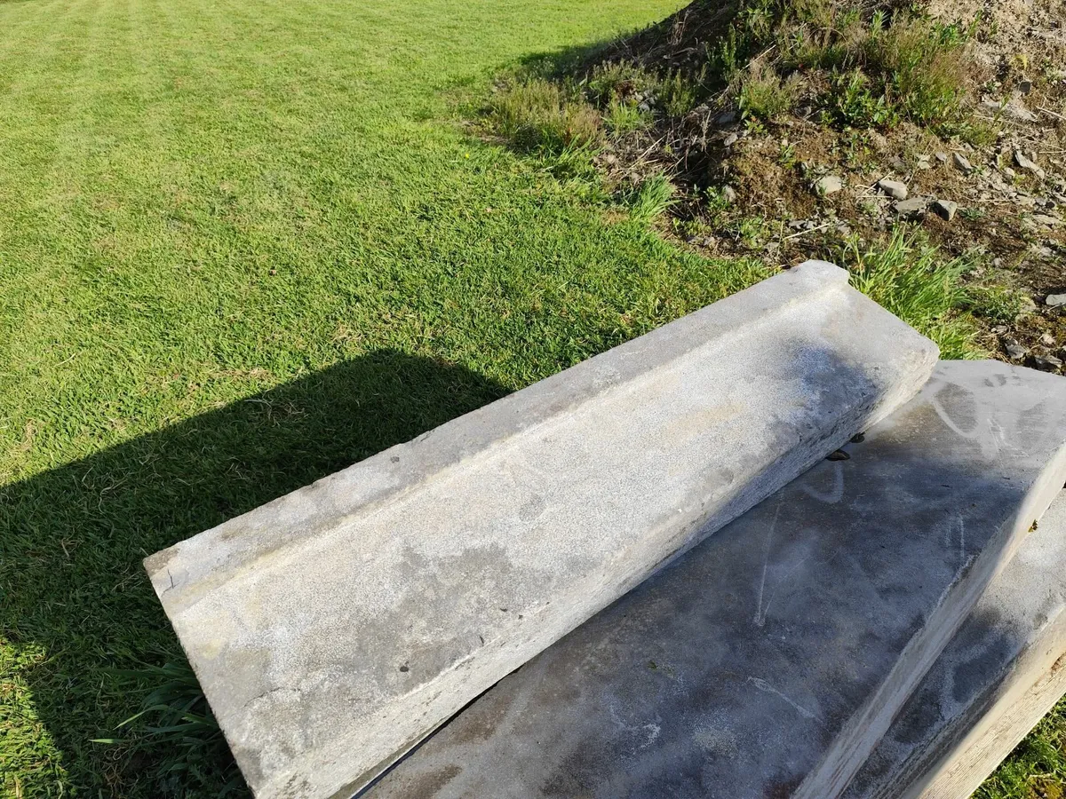 7 Granite window sills price is for the lot - Image 1