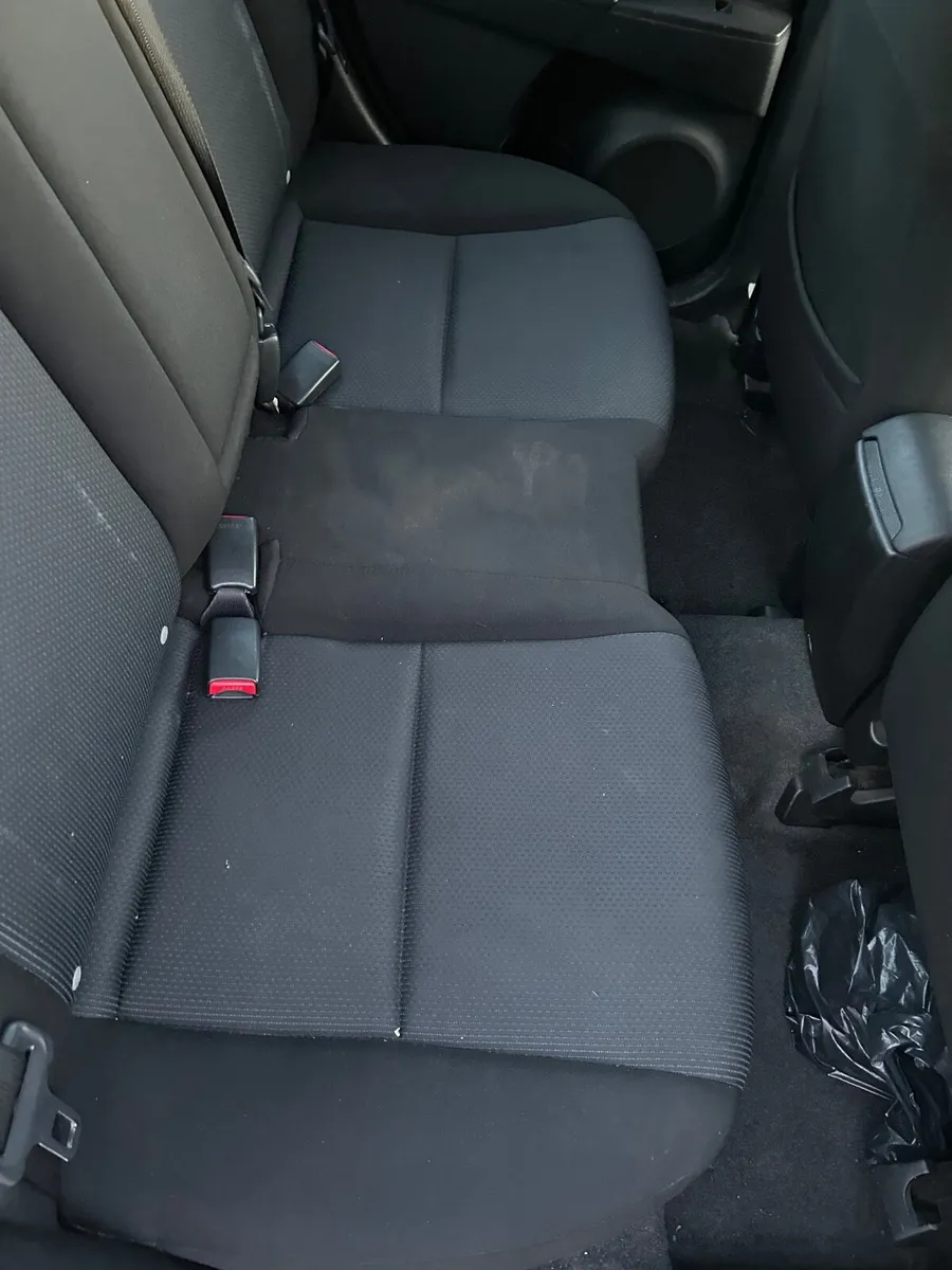 2010 Mazda Mazda3 1.6 diesel nct October 25 - Image 3