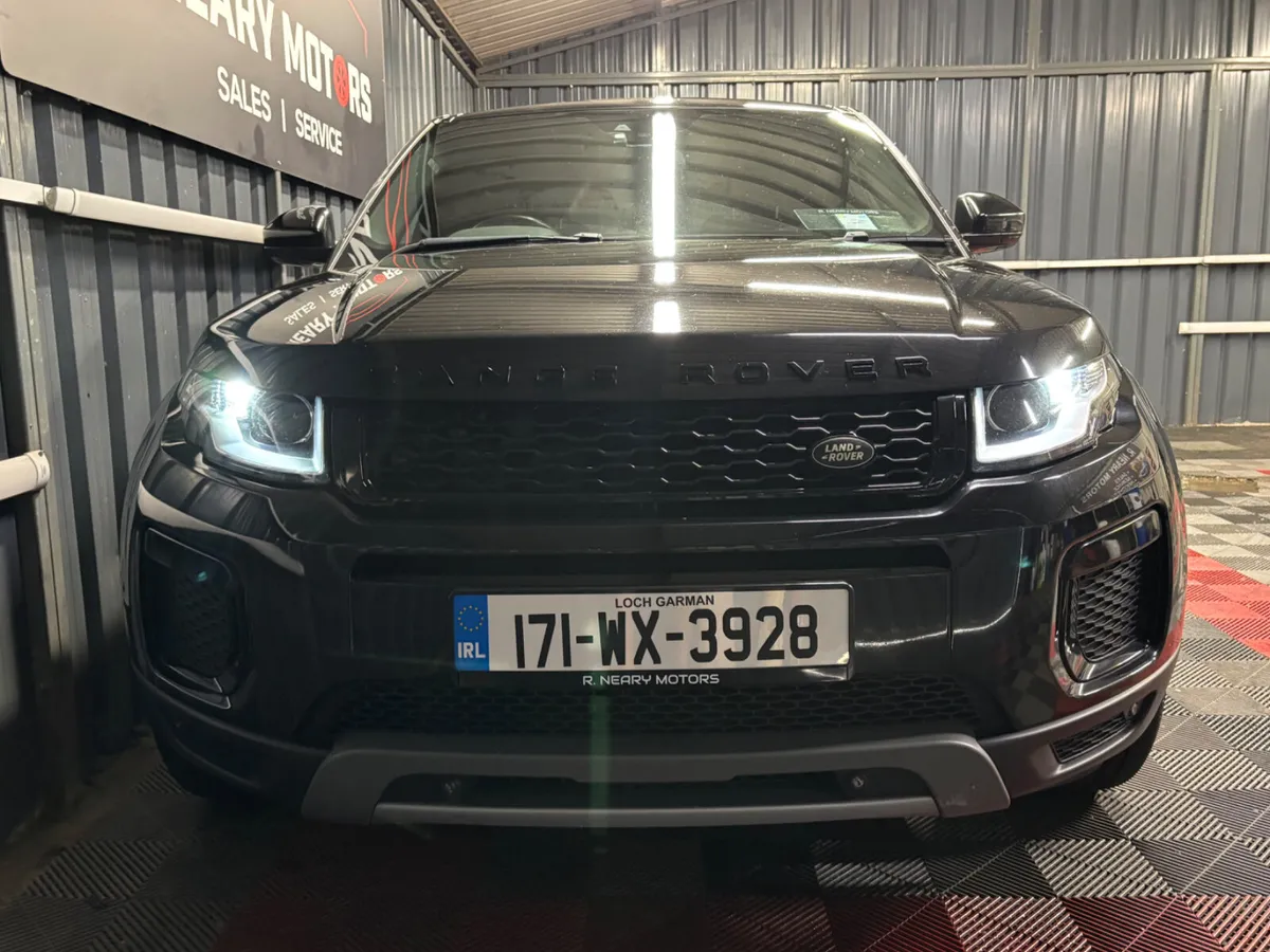 2017 Land Rover Range Rover Evoque Manual - Image 3