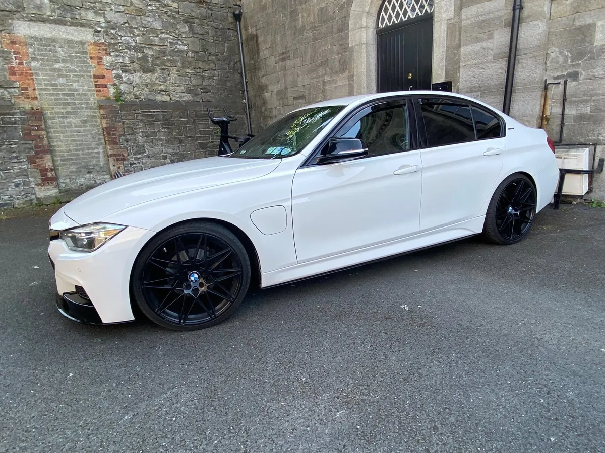 BMW 330e F30 Full Msport high spec - Image 1