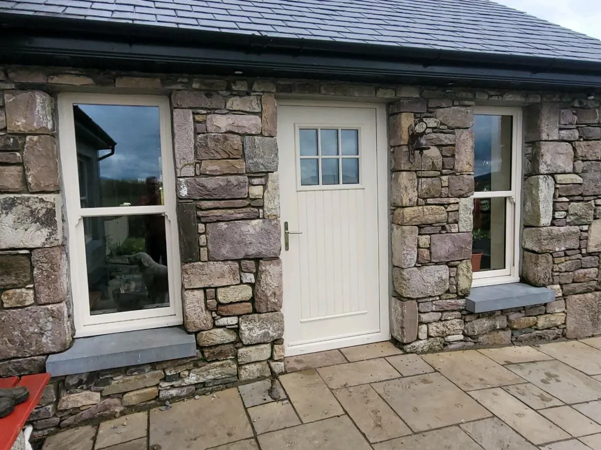 Building stone - Image 1