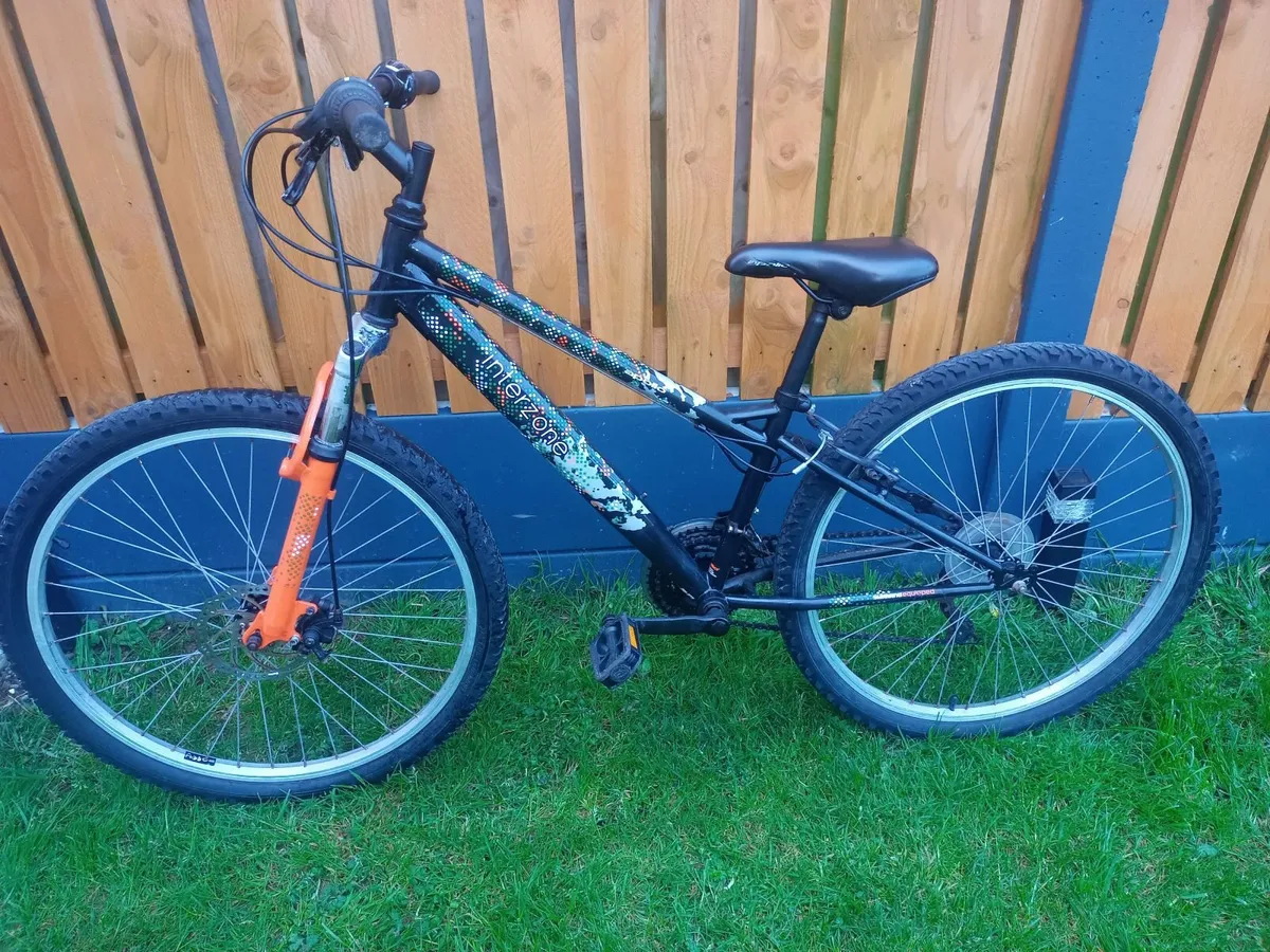 Apollo Interzone junior mountain bike 26" - Image 1