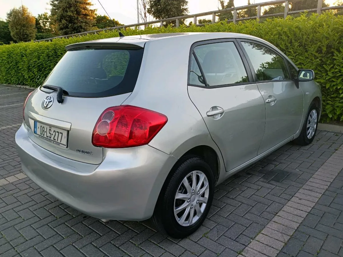 TOYOTA AURIS 1.4PETROL ONLY 172K KMS BRAND NEW NCT - Image 4