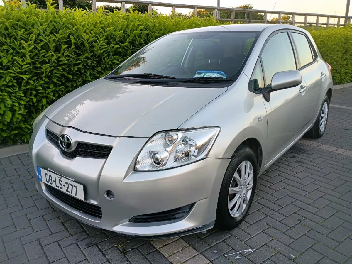TOYOTA AURIS 1.4PETROL ONLY 172K KMS BRAND NEW NCT - Image 3
