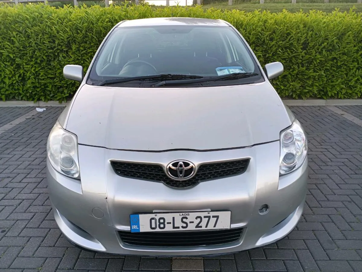 TOYOTA AURIS 1.4PETROL ONLY 172K KMS BRAND NEW NCT - Image 2