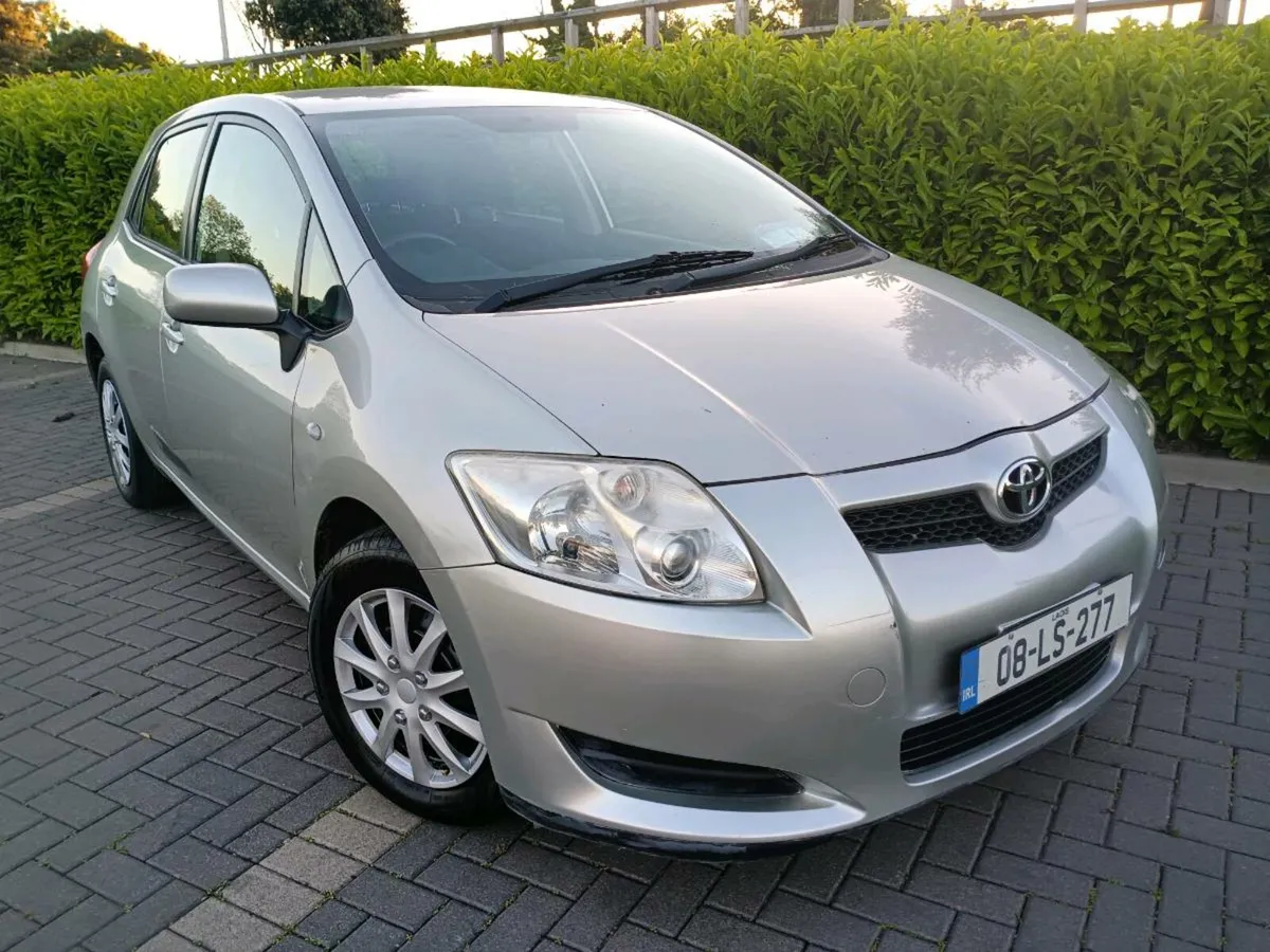 TOYOTA AURIS 1.4PETROL ONLY 172K KMS BRAND NEW NCT - Image 1