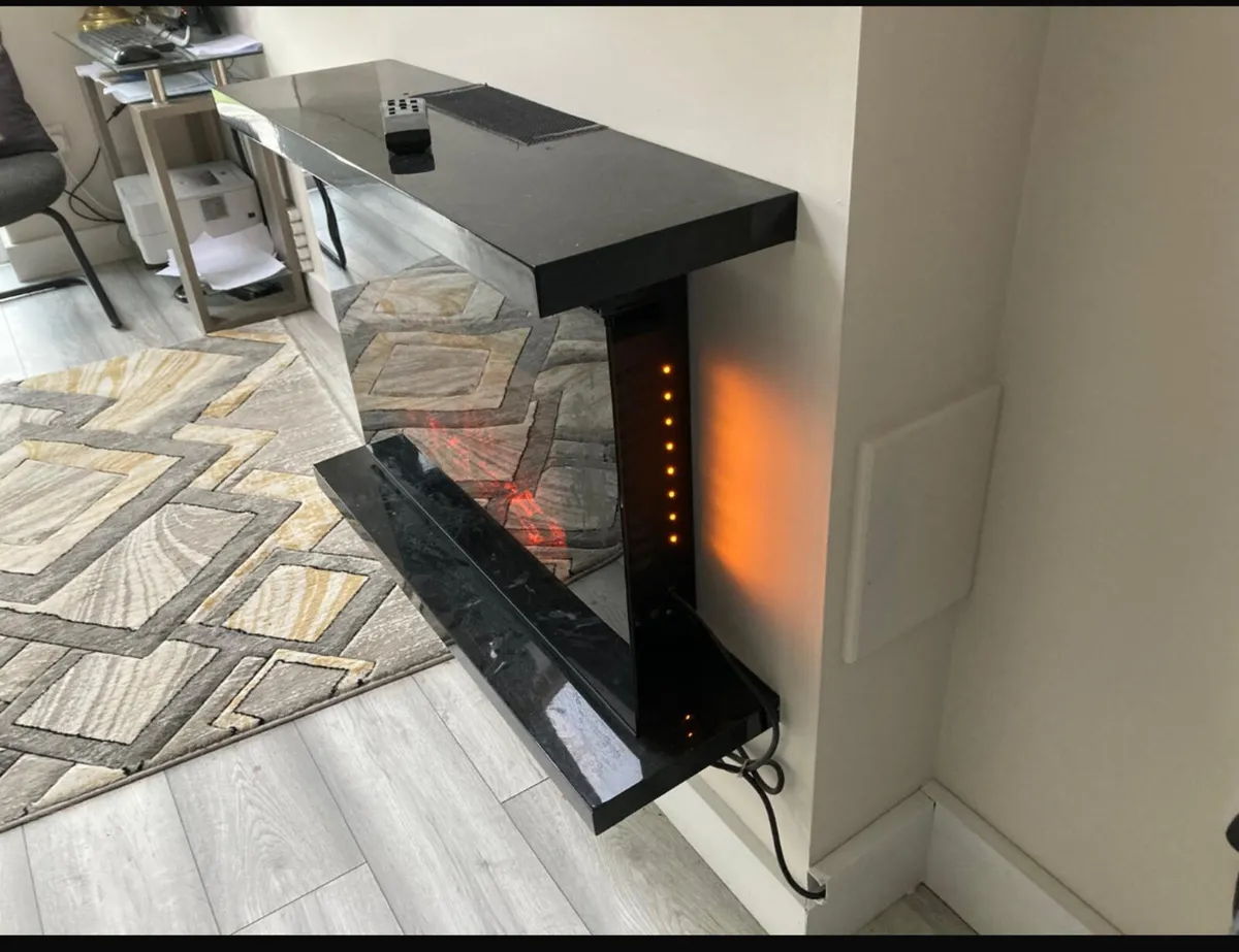 Electric fire - Image 1