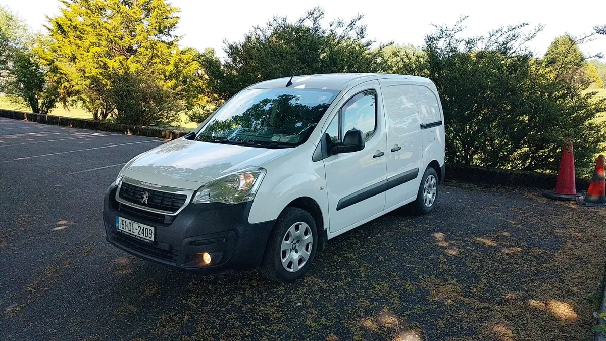 2016 Peugeot Partner NEW DOE - Image 3