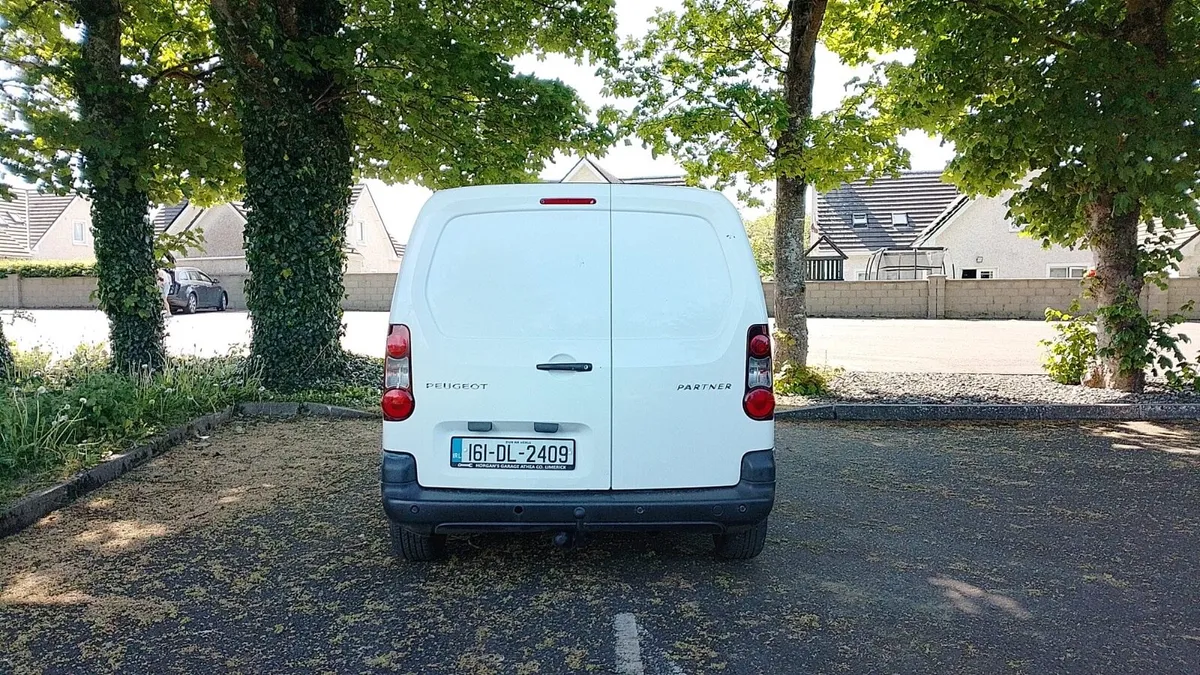 2016 Peugeot Partner NEW DOE - Image 4
