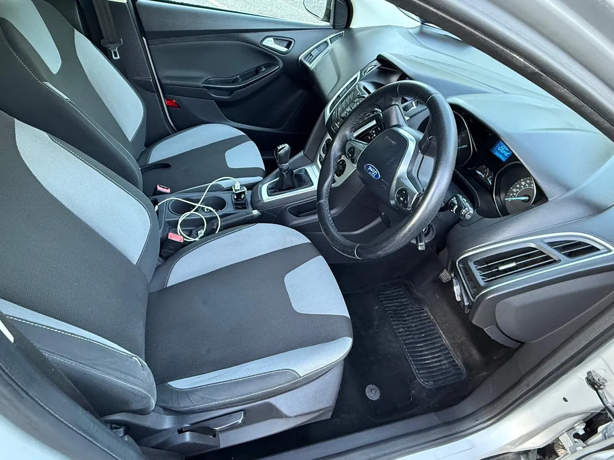 2012 Ford Focus - Image 4