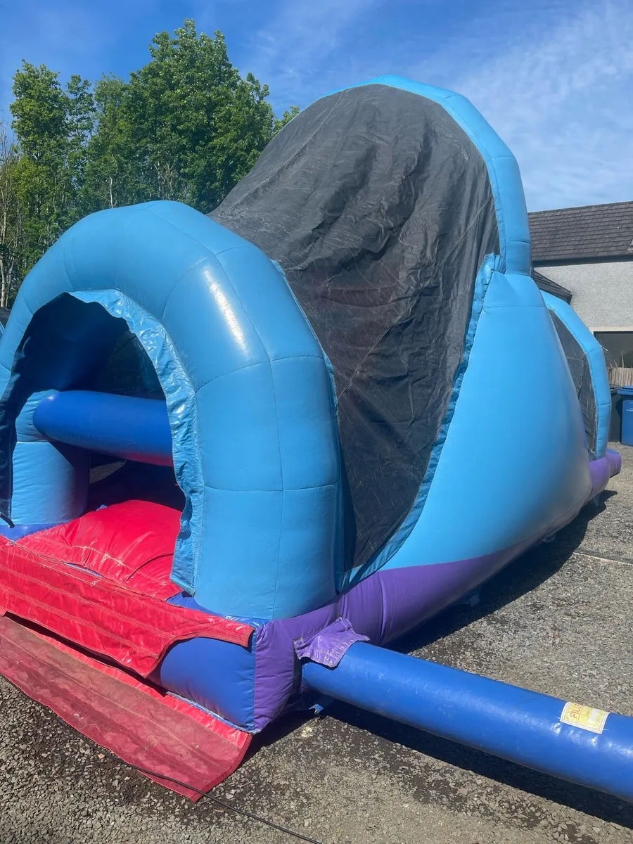 Bouncy Castle Obstacle Course - Image 4
