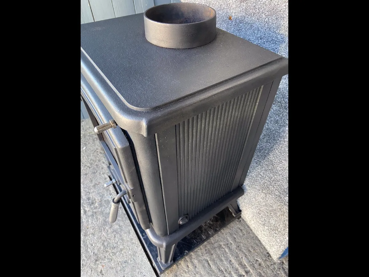 Stove - Image 3