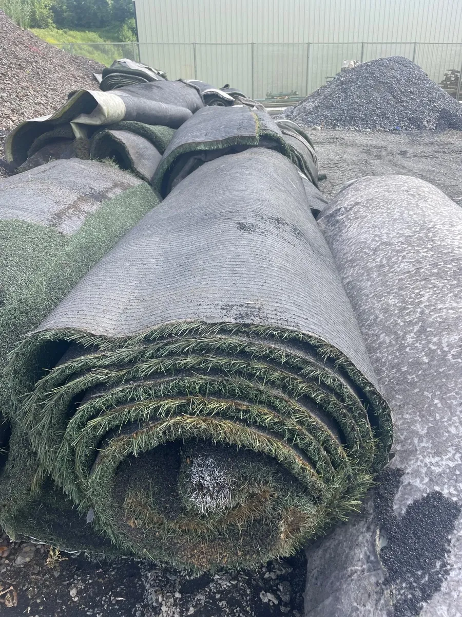 Astro Turf - Image 4