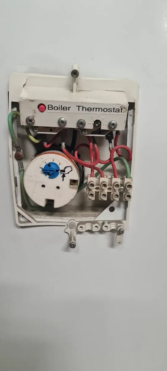 Unvented Indirect Solar Cylinder – Used Good CondI - Image 4
