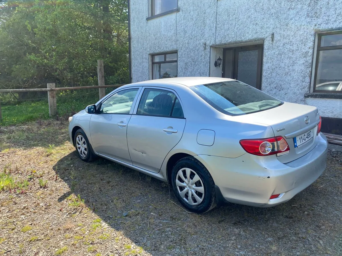 Toyota corolla 1.4 DIESAL car - Image 3