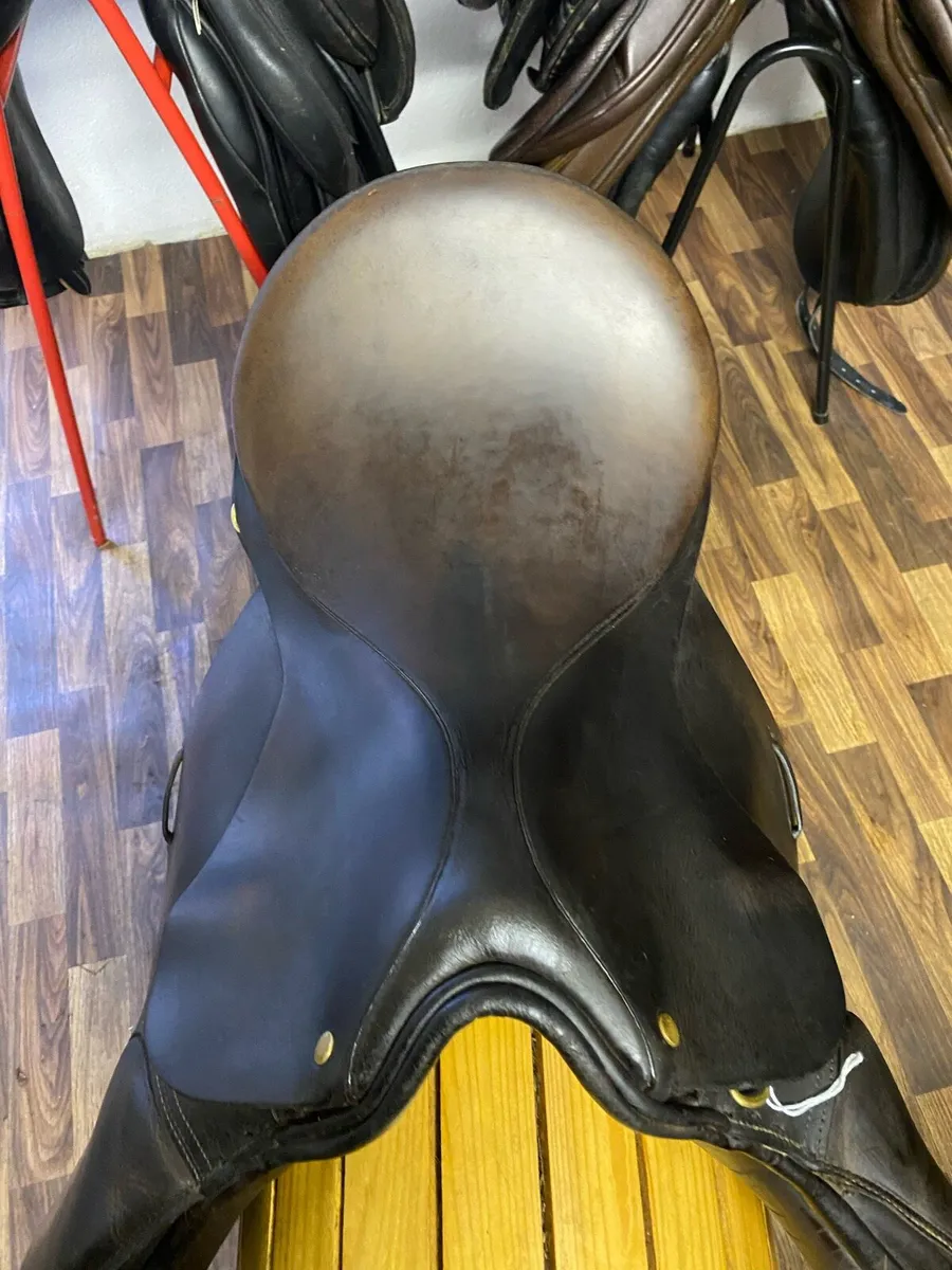 17” Charles mountford brown Leather saddle - Image 2