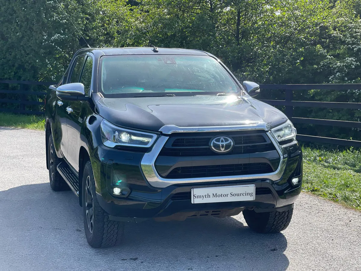 211 Toyota Hilux Invincible X Manual***** - Image 3