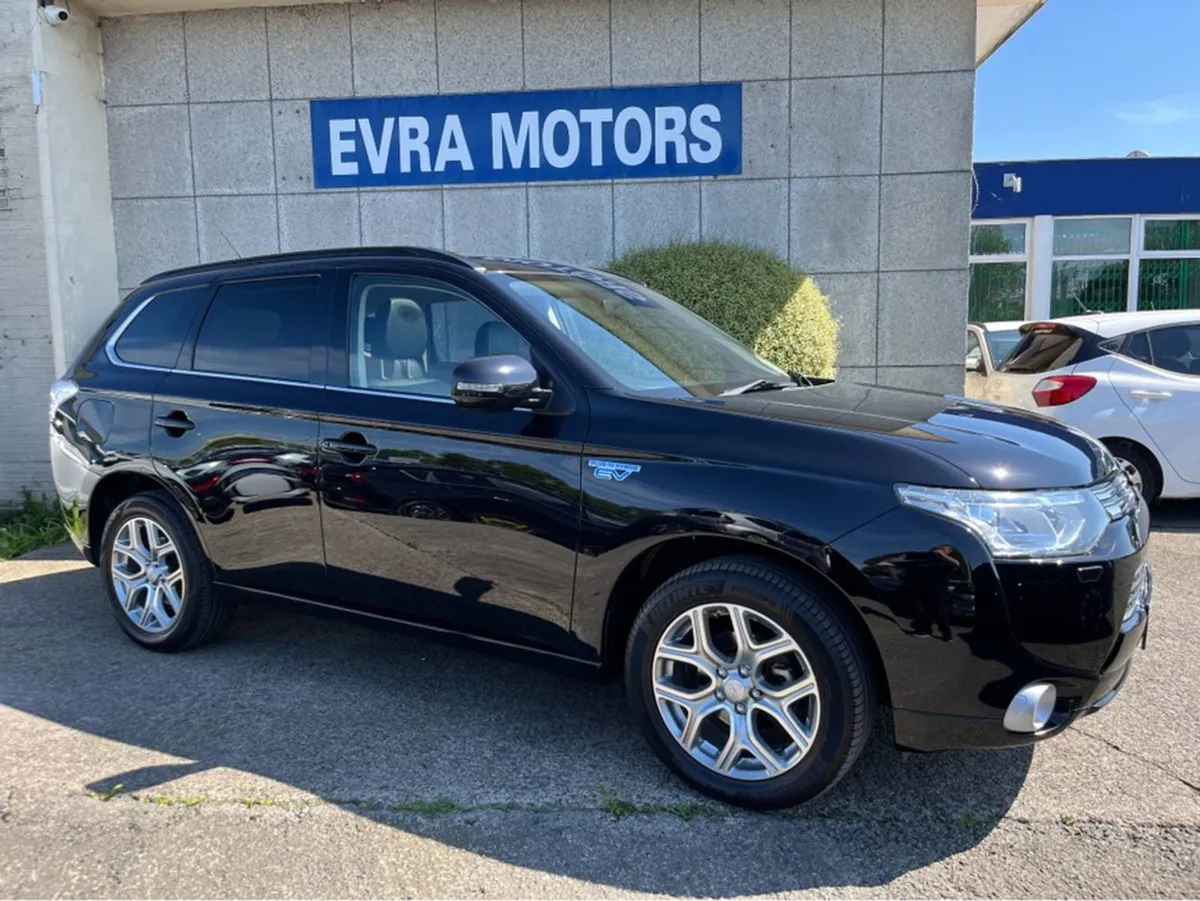 Mitsubishi Outlander Gx4h Phev 2.0 Petrol Plug IN - Image 3
