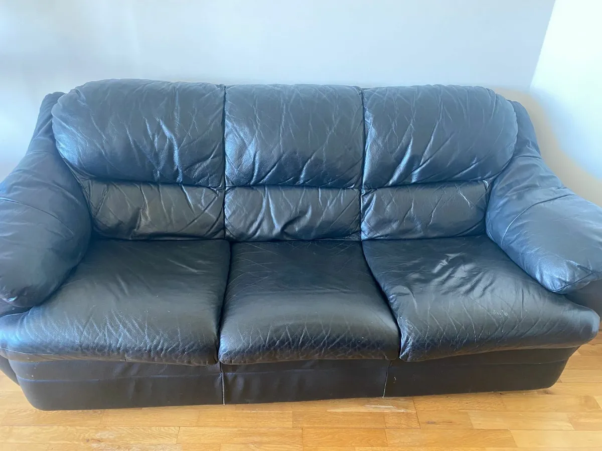 Couch - Image 1
