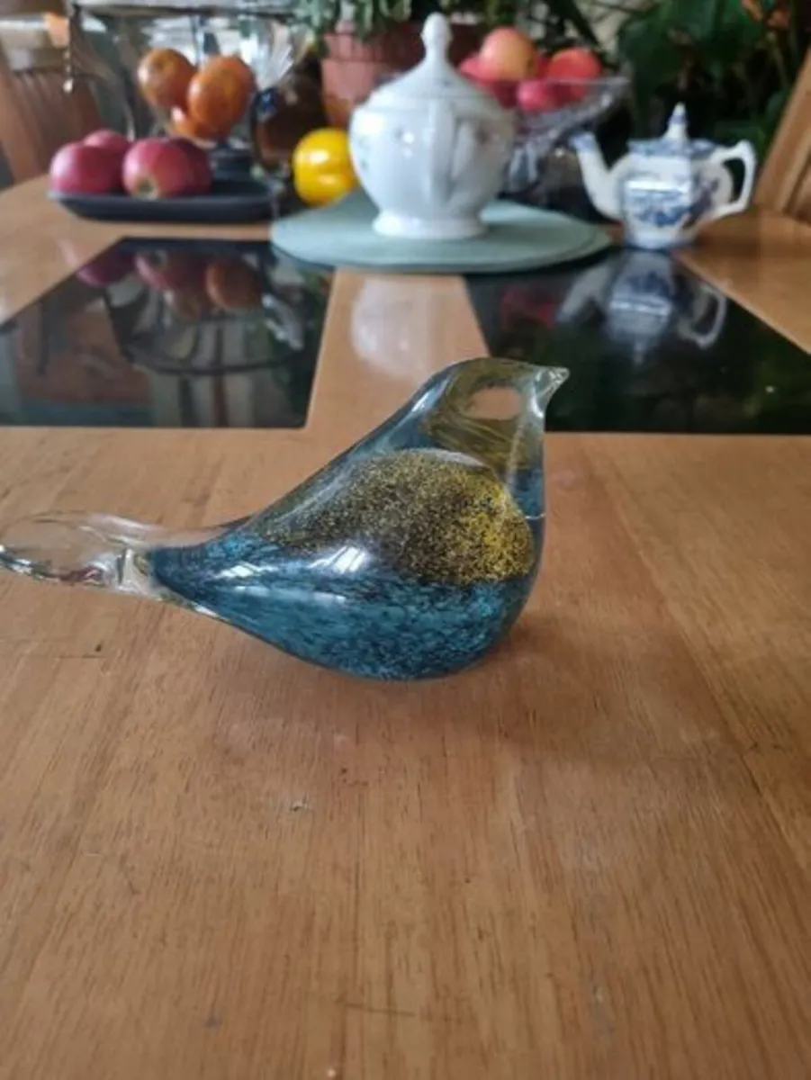 Mdina big glass bird - Image 3