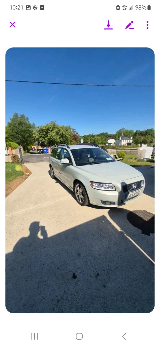 Car - Image 2