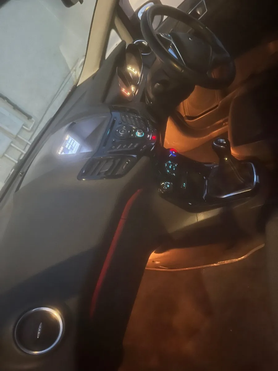 Ford Fiesta 2017 - Image 3