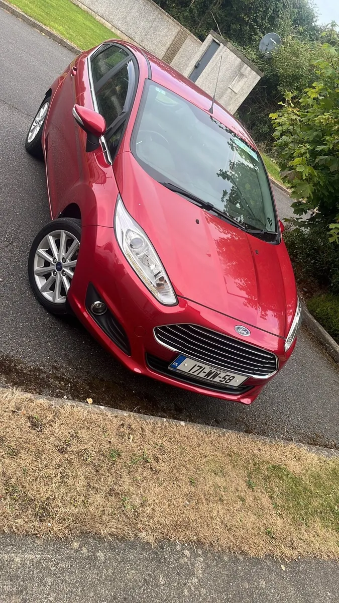 Ford Fiesta 2017 - Image 2
