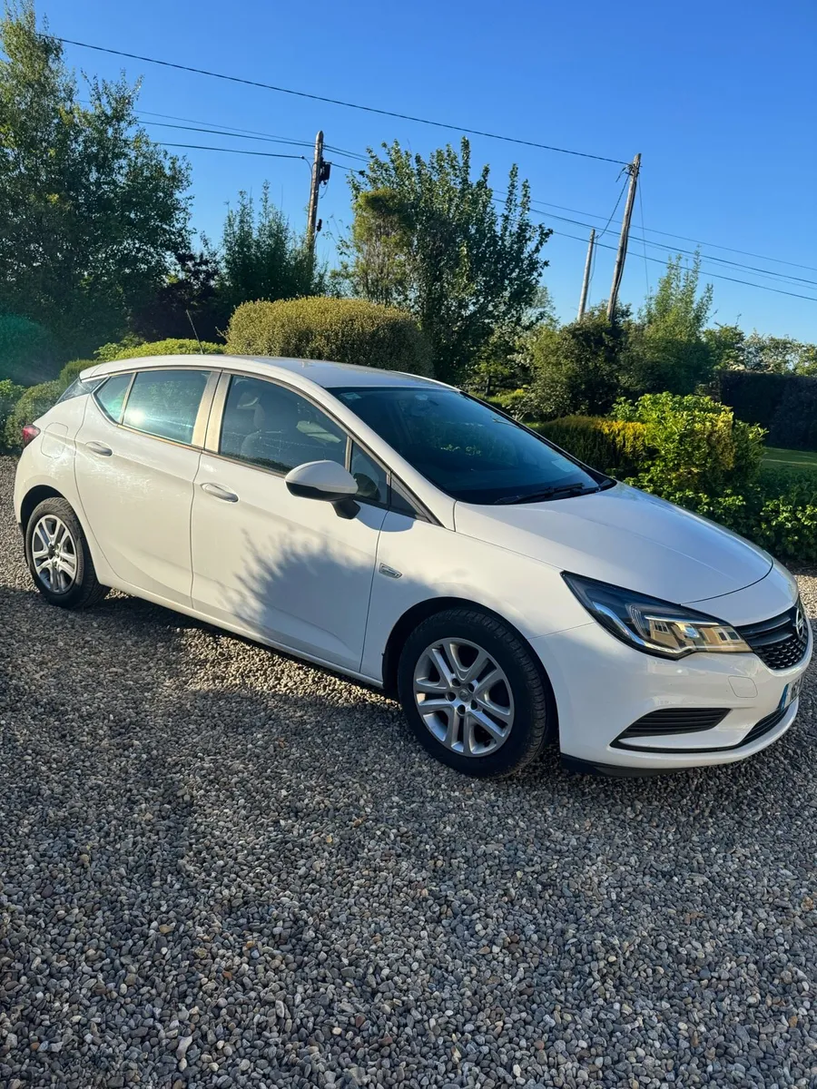 Opel Astra - Image 3