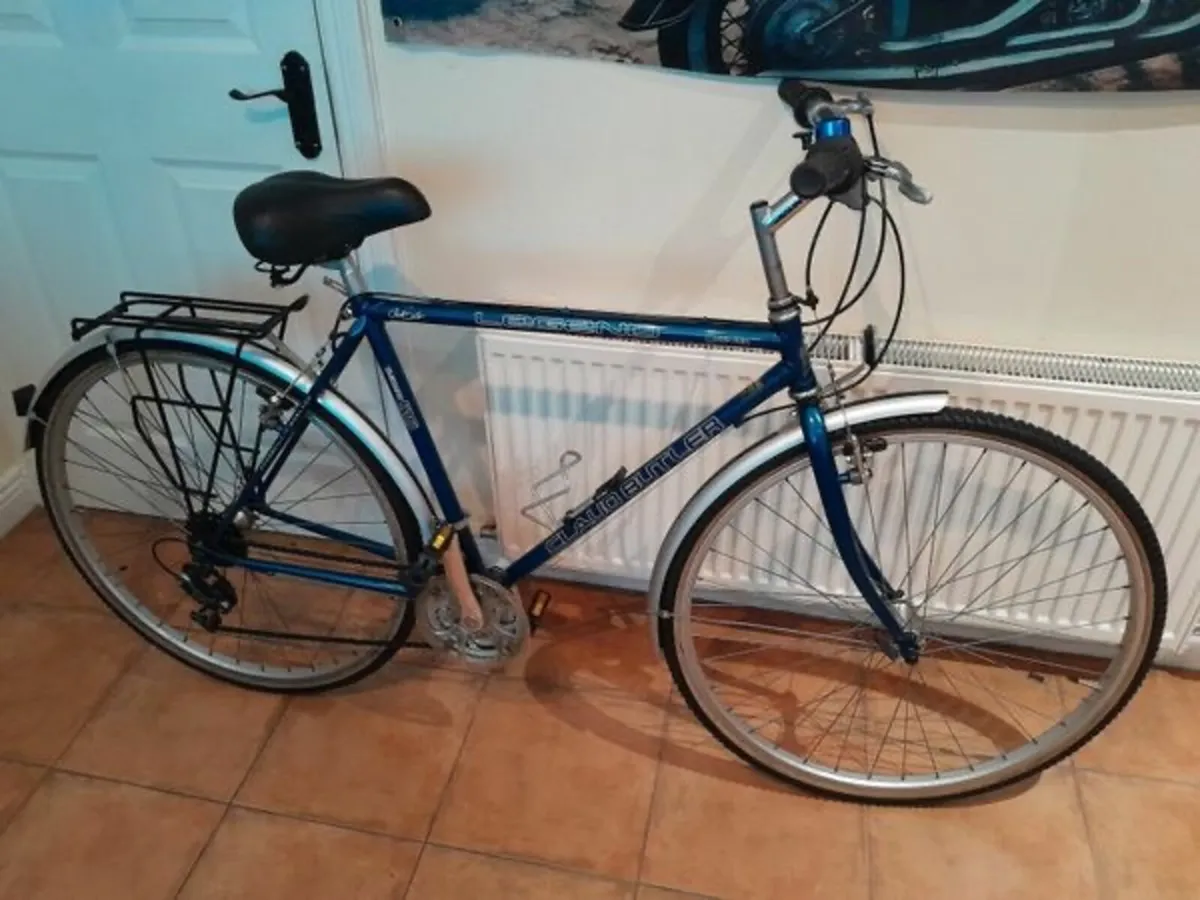 Men’s Claud butler bicycle