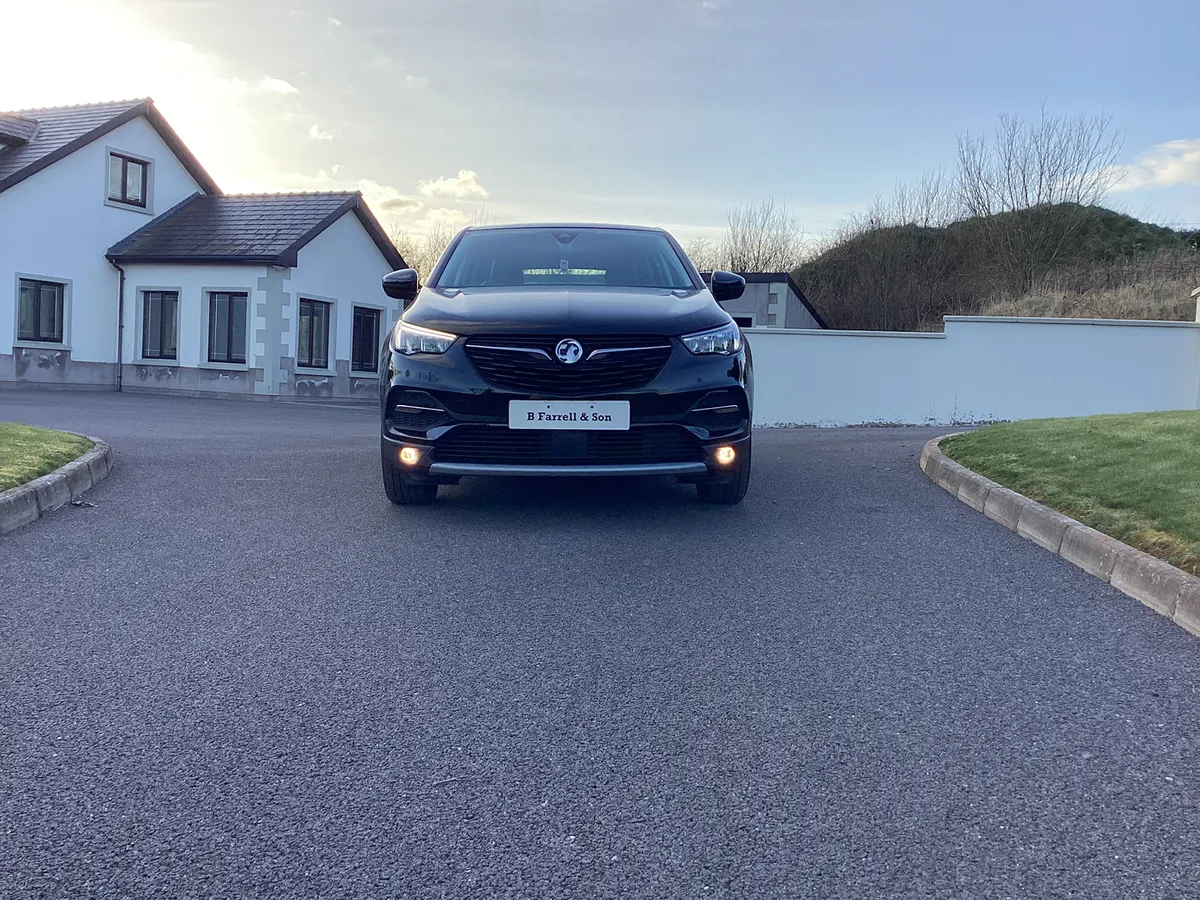 2022 Vauxhall Grandland X Diesel - Image 1