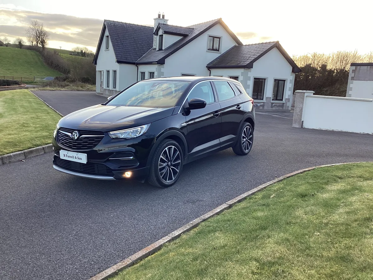 2022 Vauxhall Grandland X Diesel - Image 2